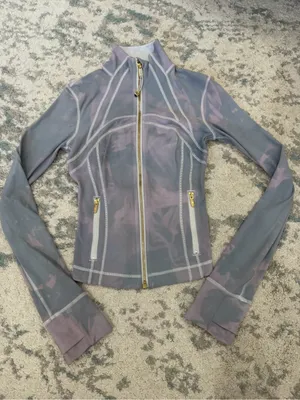 lululemon Define Cropped Jacket Nulu Size 0 Custom Dyed Blue Lavender thumbnail 3