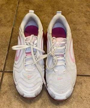 Nike Air Max 720 Laser Pink White Rise Fuchsia thumbnail 1
