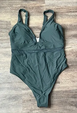 Cheeky Deep Green Women’s one piece bathing Suit, size XL ⚫️ thumbnail 1