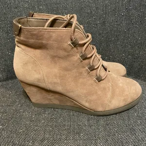 Madden Girl Lace-Up Brown Ankle Booties thumbnail 2