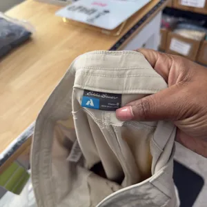 Eddie Bauer Women First Ascent Pants 8 Beige Hiking‎ Cargo Zip Pockets Outdoor thumbnail 7