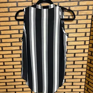 Olivaceous‎ Black And White Stripe Tank Top Size Small thumbnail 2