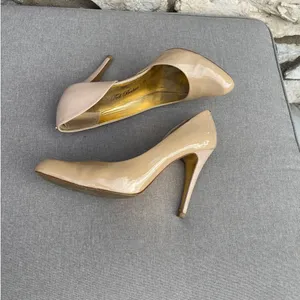 Ted Baker Saidaa 5-inch Dorsey heels patent leather Nude/Beige size 10 thumbnail 3