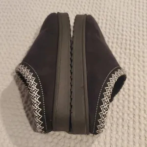 Black Mule-Style Clogs with Plush Fabric and Sturdy Sole (31) thumbnail 4