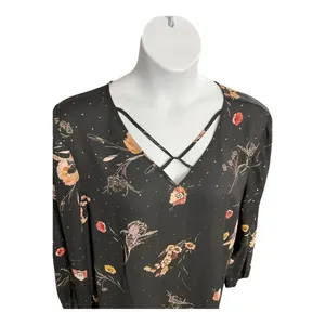 Maurices Black Floral Glitter Top Tunic XXL Criss-Cross Long Sleeve Pullover thumbnail 2