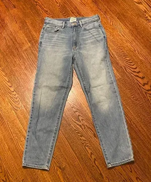 Aritzia Sunday best mom Jean light wash thumbnail 1