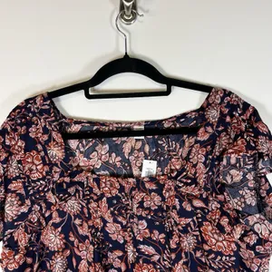 Old Navy Blouse Women Large Blue Floral‎ Short Sleeve Cotton Casual NWT Boho thumbnail 2