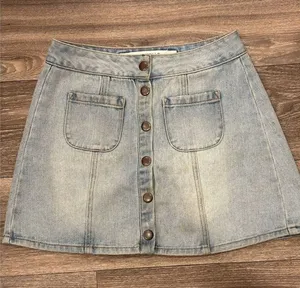 Brandy Melville Light Wash Denim Button-Front Mini Skirt Size 24 thumbnail 1
