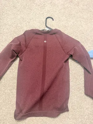 Lululemon Swiftly Long Sleeve thumbnail 2