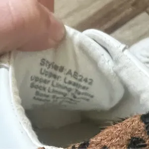 Madewell white leather sneakers thumbnail 10