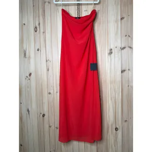 NWOT Lulus Rawya Red Orange Strapless Maxi Dress Holiday Party NYE Formal Size M thumbnail 2