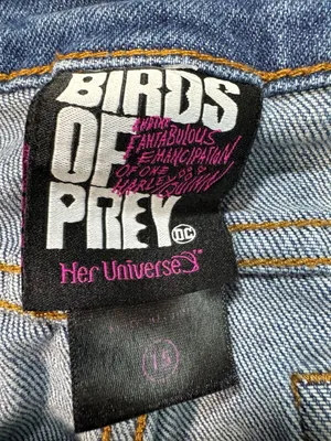 Her Universe DC Comics Birds of Prey Harley Quinn Hi-Rise Shorts Size 15 thumbnail 2
