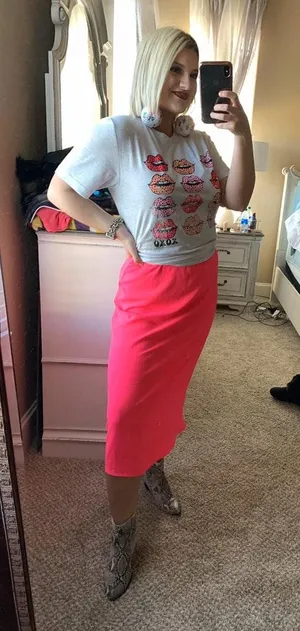 Boutique Hot Pink Skirt thumbnail 3