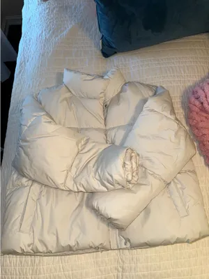 Old Navy Puffer Jacket thumbnail 3