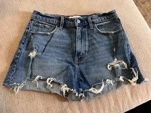 Abercrombie Distressed Curve Love High Rise Mom Shorts thumbnail 1