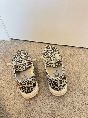HEYDUDE Wendy Slip-On - Women's Size 7 thumbnail 4