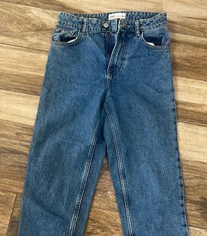 Zara blue straight denim jeans thumbnail 1