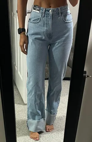 Jeans thumbnail 3