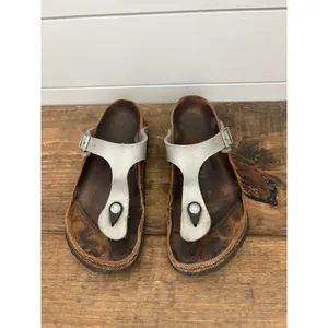 Birkenstock Gizeh Women's Thong Sandals Silver‎ Casual size 7.5 thumbnail 2