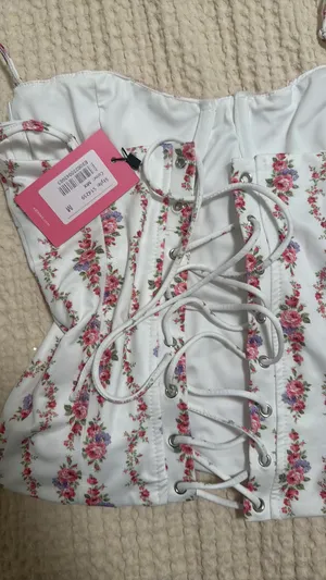 Edikted Floral Corset Top thumbnail 2
