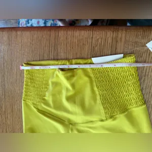 Aerie OFFLINE By Real Me Smocked Legging size medium chartreuse thumbnail 9
