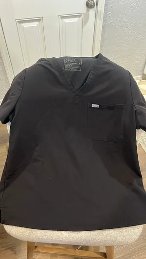 FIGS Scrubs Set thumbnail 5