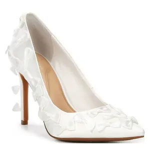 NWT Gianni Bini Bridal Collection Serena Satin Bow Pointed Toe 8.5 thumbnail 1