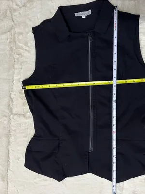 Anatomie Women’s Size S Black Sleeveless Zip Up Front Shirt Vest thumbnail 6
