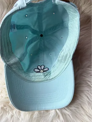 Light Blue Baseball Cap with Embroidered Daisy and 'Life is Good' Slogan thumbnail 8