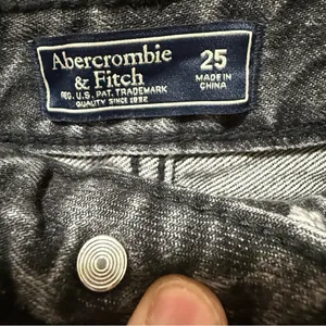 Abercrombie Embroidered Denim Mini Skirt Y2K Boho‎ Distressed Floral thumbnail 5