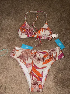 Cupshe Bikini Set Women’s thumbnail 1