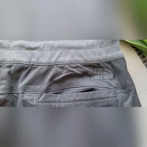 The north face Joggers thumbnail 7