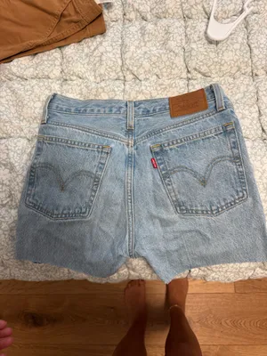 Levi’s Shorts thumbnail 2