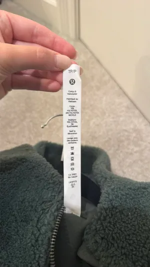 Lululemon Fleece Scuba Hoodie thumbnail 7