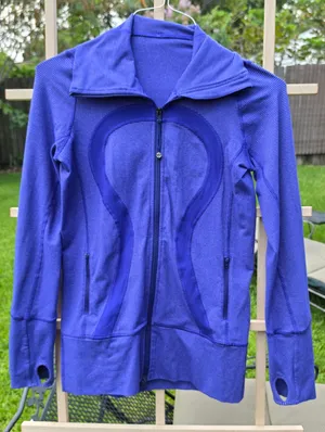 Lululemon In Stride Jacket Magenta Purple zip up Logo sz 6 thumbnail 2