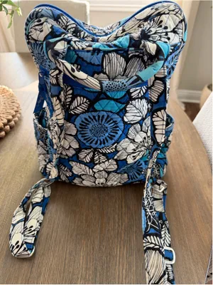 Women's Vera Bradley Quilted Floral Backpack One Size Blue White thumbnail 2