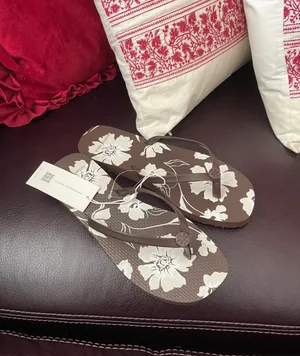 Tory Burch flip flop leather top straps in Moka falls/deep chocolate size 8 thumbnail 7