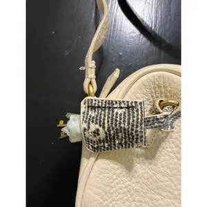 J.Crew Signet Camera‎ Bag Cream Crossbody Snakeskin Charm thumbnail 4