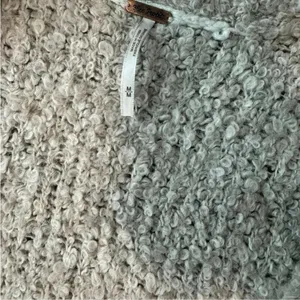✨ Free People Boucle Slouch Cardigan‎ Oatmeal Cozy Button Front Sweater M ✨ thumbnail 3