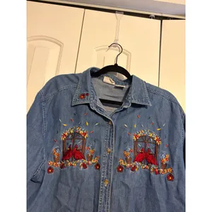 Bobbie Brooks Vintage‎ Denim Shirt Cottagecore Blue Embroidered Cardinal XL thumbnail 6