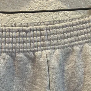 FINAL MARKDOWN Pro spirit sweats medium thumbnail 2