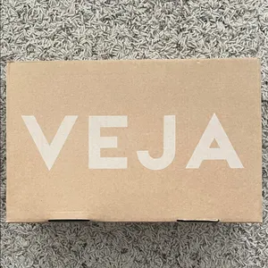 Veja Dekkan Alveomesh Sneakers in Natural White, Size 36, NEW in Box thumbnail 12