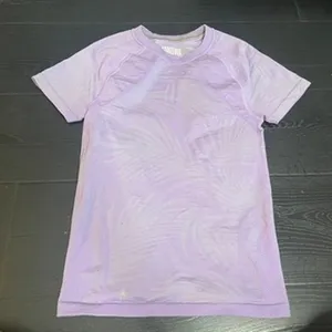 Smartwool Active Mesh Short Sleeve Tee Purple Palm Leaf Merino Wool Womens M thumbnail 1