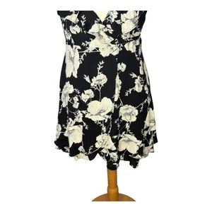 Free People Floral Wrap Mini Dress Womens Size Small Black White Ruffle Flutter‎ thumbnail 11