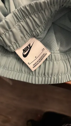 Men’s Nike Shorts thumbnail 4