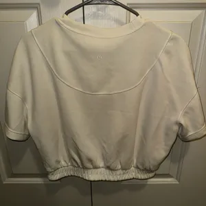 Lululemon white crop top thumbnail 3