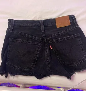 Levi’s 501 Shorts thumbnail 3