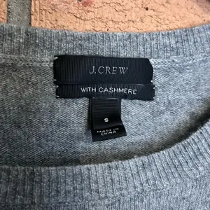 J. CREW Rhinestone Embellished Gray Wool Cashmere Blend Sweater Grey Size Small thumbnail 2