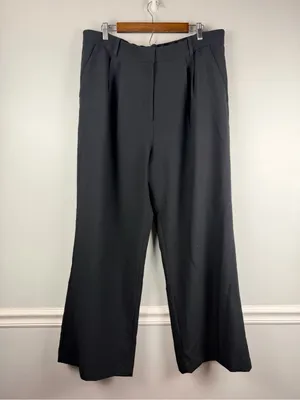 Abercrombie & Fitch Sloane Tailored Wide Leg Pant in black size 34 regular thumbnail 2