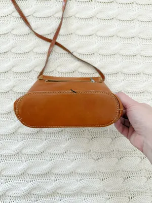 Vera Pelle Leather Crossbody Bag in Cognac Brown thumbnail 5